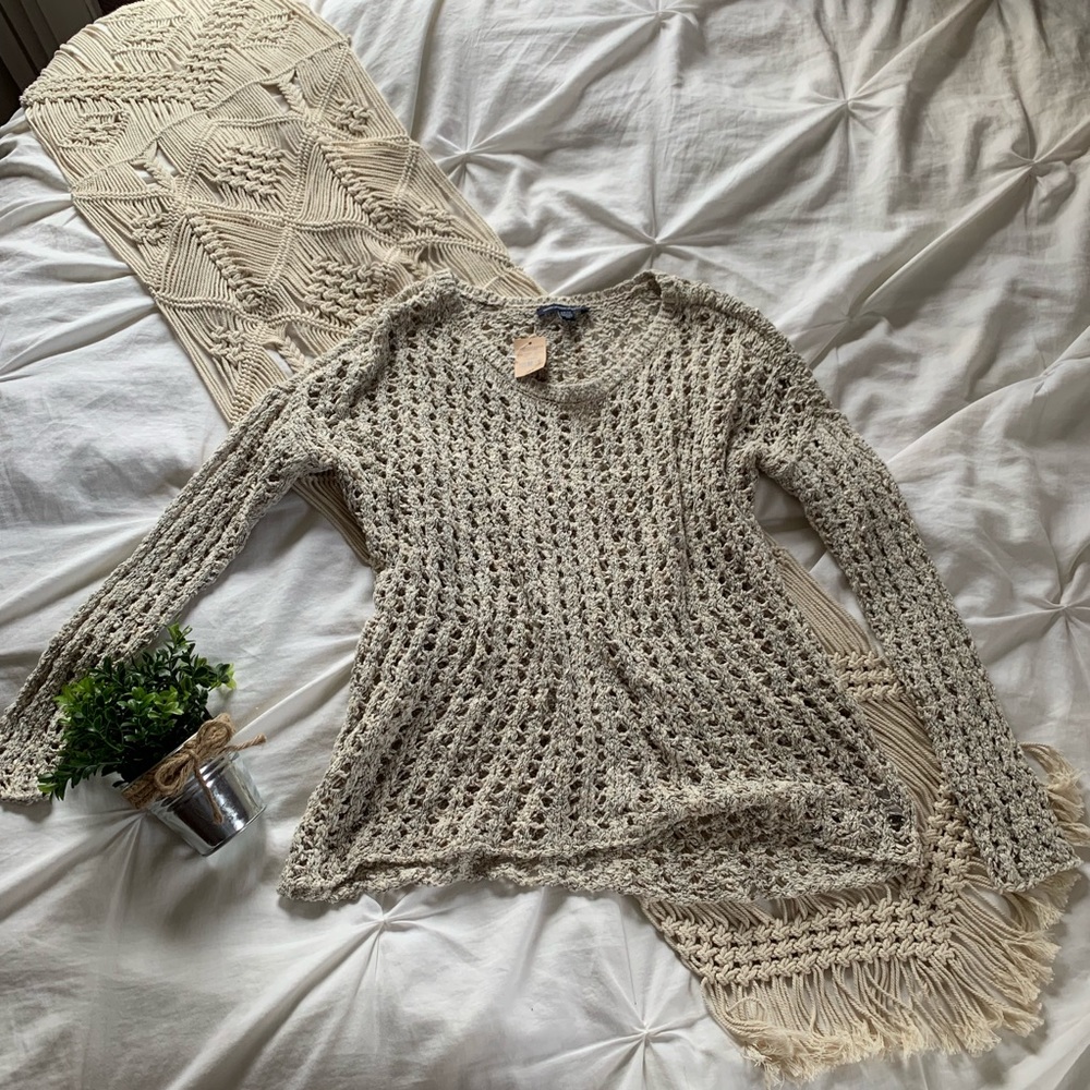 american eagle sweater